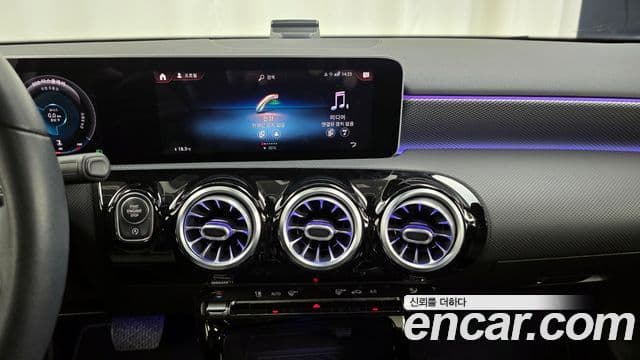 Mercedes-Benz A-класс W177 A220 седан, 2020 14