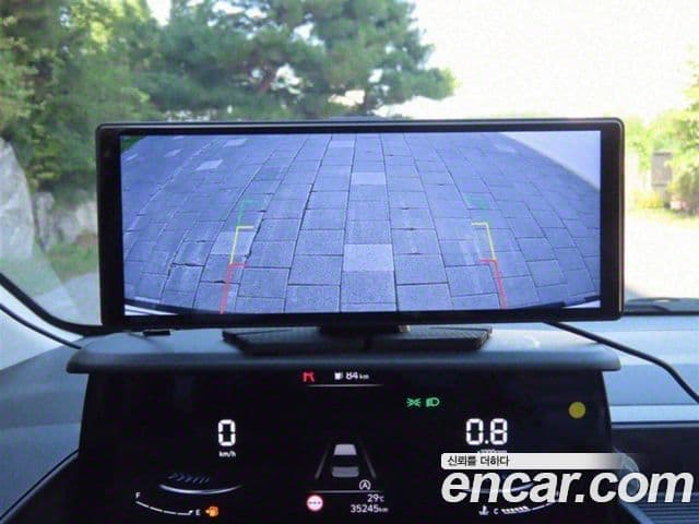 Hyundai Staria Modern, 2025 9