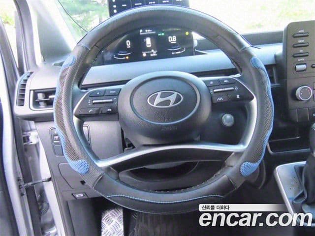 Hyundai Staria Modern, 2025 14