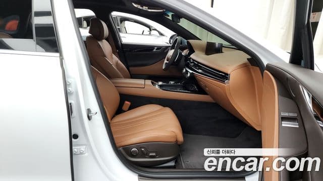 Genesis G80 (RG3) бензин 2.5 турбо AWD, 2024 11