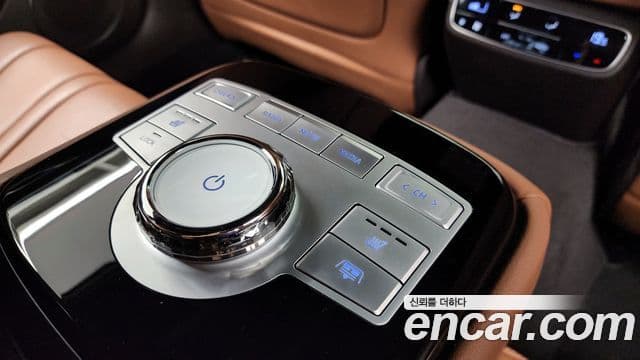 Genesis G80 (RG3) бензин 2.5 турбо AWD, 2024 19