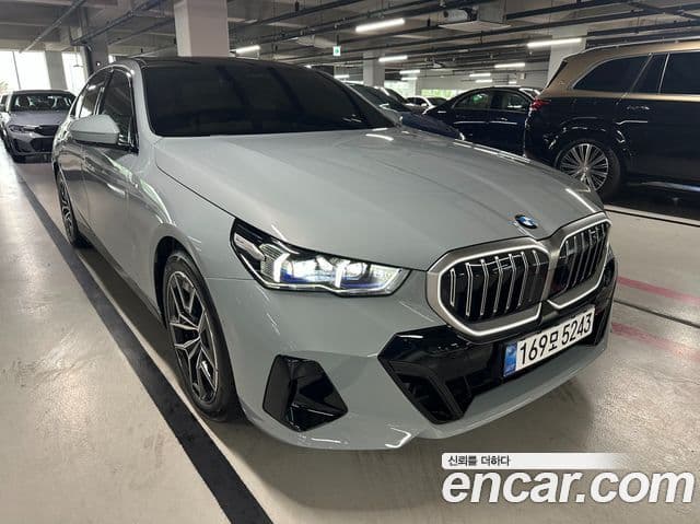 BMW 5시리즈 (G60) 520i M Sport, 2025 2