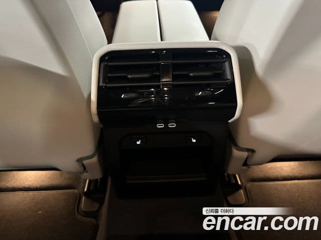 BMW 5시리즈 (G60) 520i M Sport, 2025 10