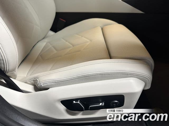 BMW 5시리즈 (G60) 520i M Sport, 2025 11