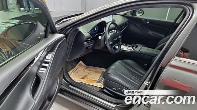 Genesis G80 (RG3), 2022 10