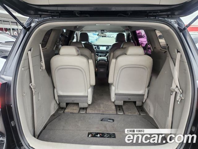 Kia All New Carnival Prestige, 2017 16