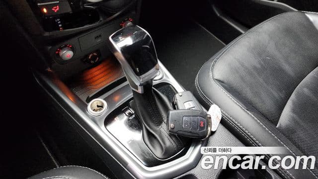 KG모빌리티(SsangYong) Tivoli Armor коробка передач Plus 2WD, 2019 9