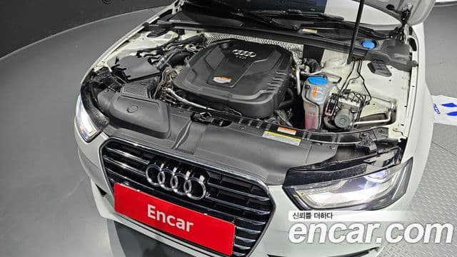 Audi New A4 B8, 2016 6