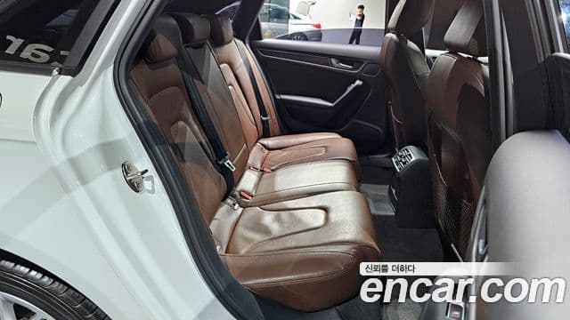 Audi New A4 B8, 2016 12