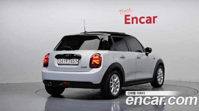Mini Cooper 3세대, 2020 2