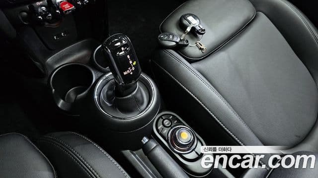 Mini Cooper 3세대, 2020 9