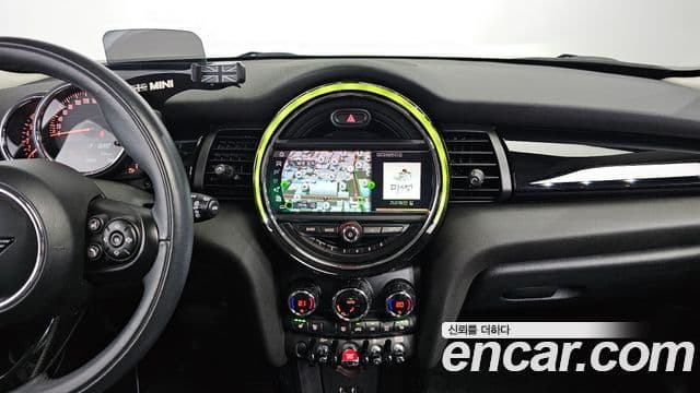 Mini Cooper 3세대, 2020 14