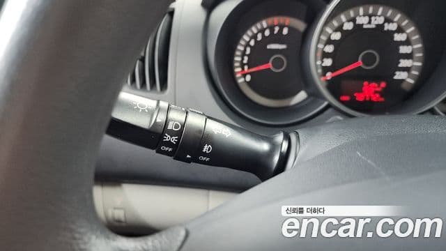 Kia Forte люксовая версия, 2009 15