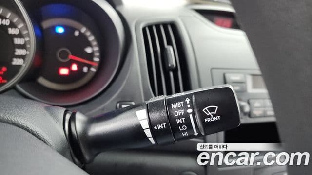 Kia Forte люксовая версия, 2009 16