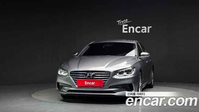 Hyundai Grandeur IG 3.0 LPi Exclusive (арендный автомобиль), 2018 3