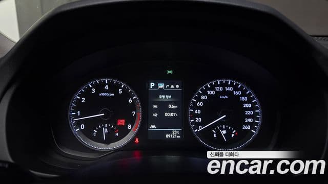 Hyundai Grandeur IG 3.0 LPi Exclusive (арендный автомобиль), 2018 8