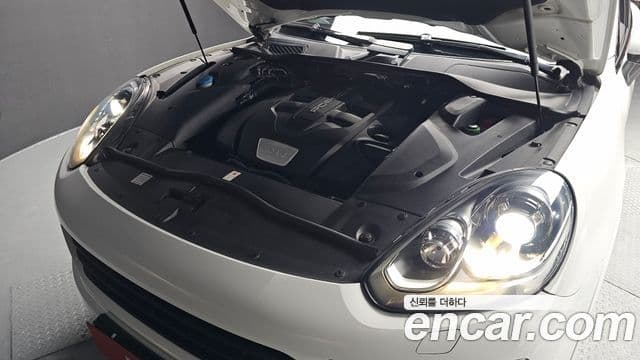 Porsche New Cayenne 958, 2017 6