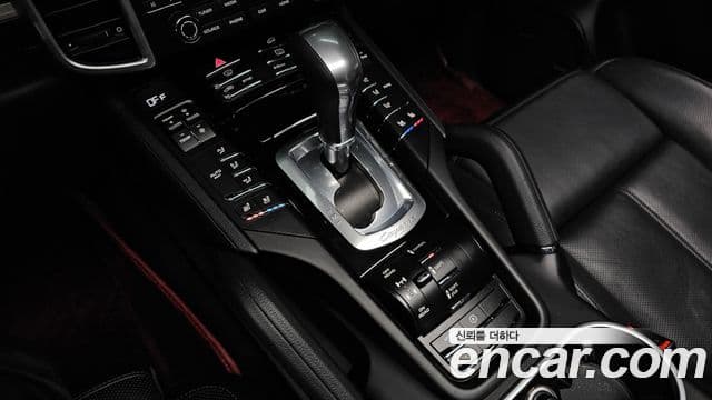 Porsche New Cayenne 958, 2017 9