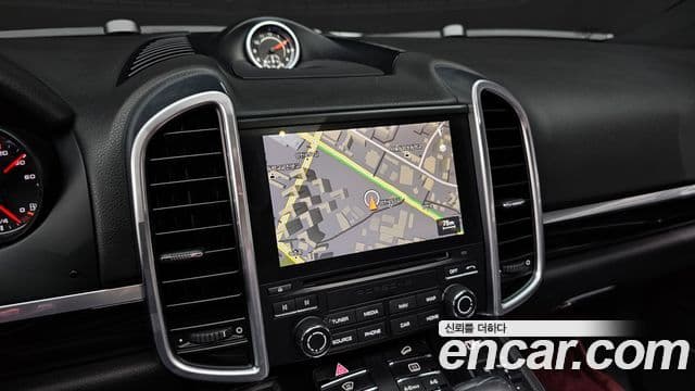 Porsche New Cayenne 958, 2017 15