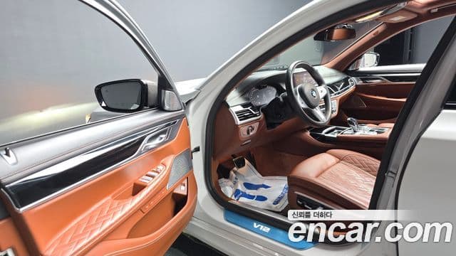 BMW 7시리즈 (G11) M760Li xDrive, 2020 10