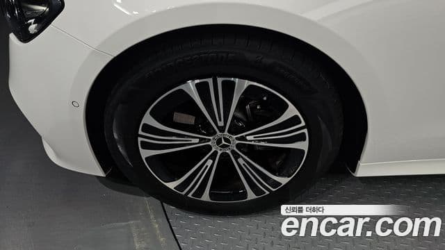 Mercedes-Benz E-класс W214 Avantgarde, 2025 все фото