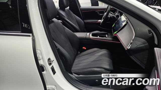 Mercedes-Benz E-класс W214 Avantgarde, 2025 10