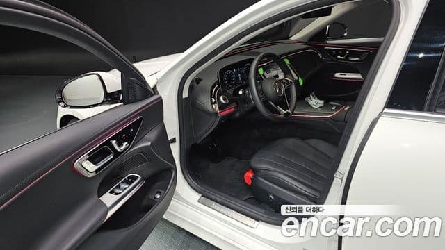 Mercedes-Benz E-класс W214 Avantgarde, 2025 11