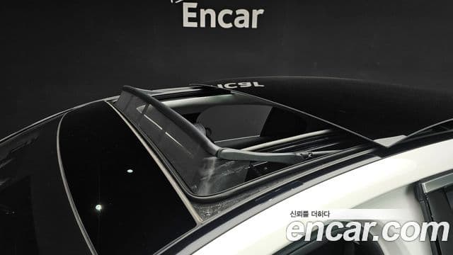 Mercedes-Benz E-класс W214 Avantgarde, 2025 17