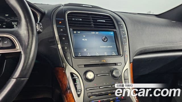 Lincoln Nautilus 1세대 2.7 Reserve AWD, 2019 16