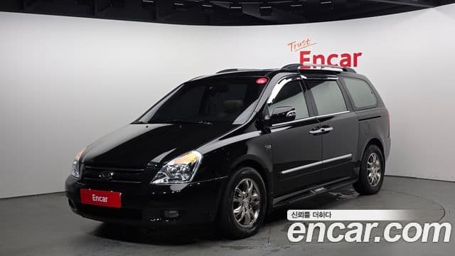 Kia Carnival R Premium, 2013 1