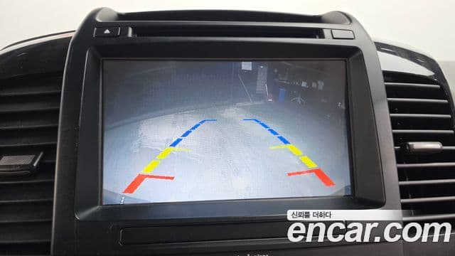 Kia Carnival R Premium, 2013 16