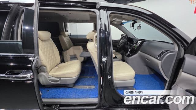 Kia Carnival R Premium, 2013 19