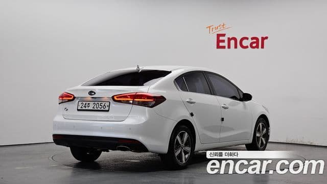 Kia The / новый New K3 Style, 2018 2