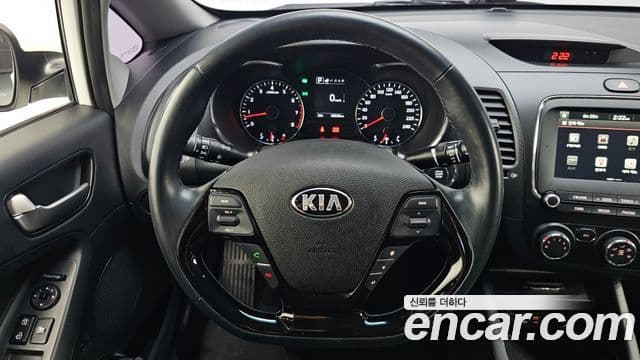 Kia The / новый New K3 Style, 2018 13