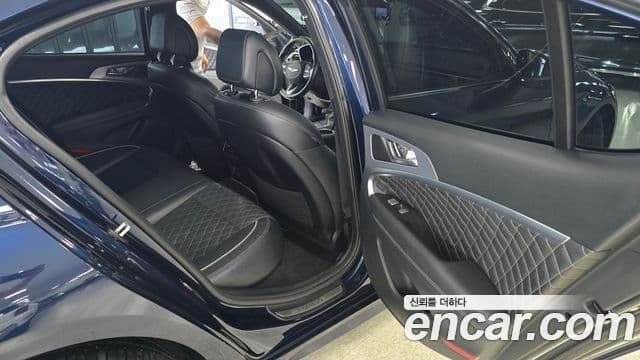 Genesis G70 Supreme, 2018 12