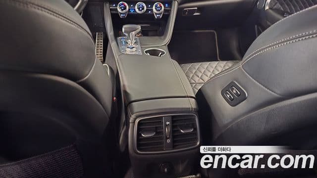 Genesis G70 Supreme, 2018 15