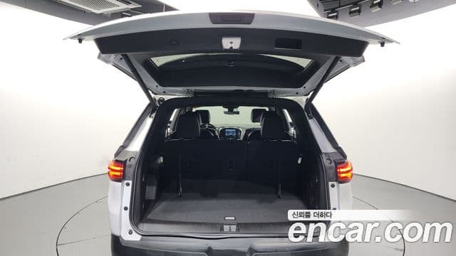 Chevrolet(GM대우) Traverse Premium, 2023 20