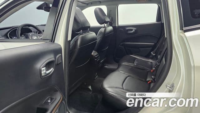 Jeep Compass 2세대 2.4 Limited AWD, 2018 12
