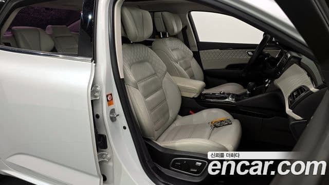 Renault Korea(Samsung) SM6 2.0 LPe RE (для людей с инвалидностью), 2017 10