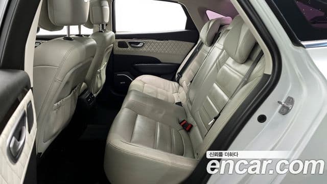 Renault Korea(Samsung) SM6 2.0 LPe RE (для людей с инвалидностью), 2017 12