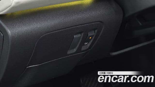 Renault Korea(Samsung) SM6 2.0 LPe RE (для людей с инвалидностью), 2017 19