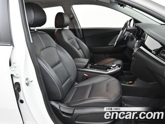 Kia Niro EV таксомоторный тип, 2022 10