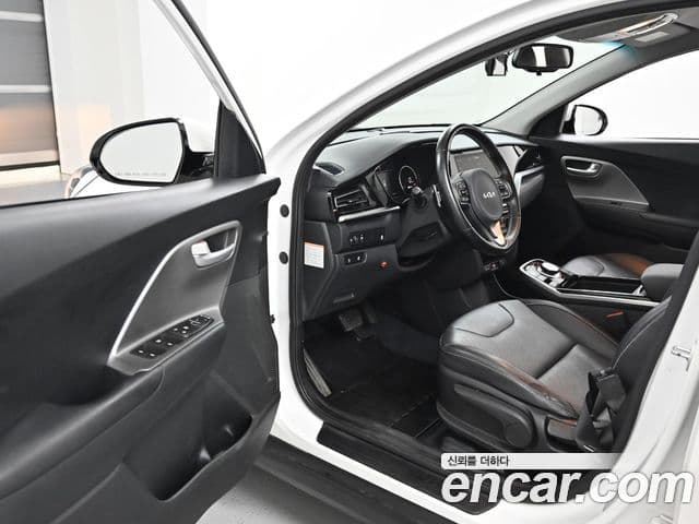 Kia Niro EV таксомоторный тип, 2022 11