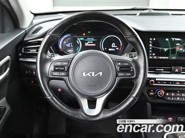 Kia Niro EV таксомоторный тип, 2022 13
