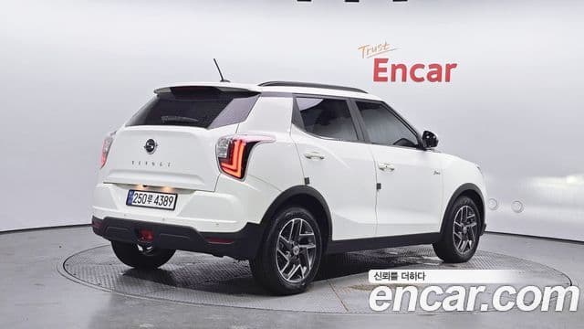 KG모빌리티(SsangYong) Berry New Tivoli V3, 2022 2
