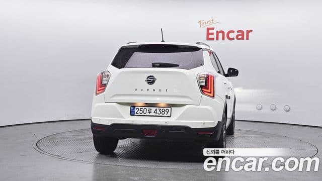 KG모빌리티(SsangYong) Berry New Tivoli V3, 2022 4