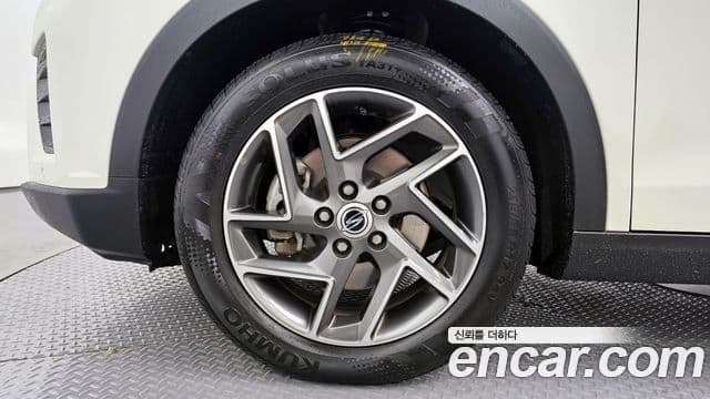 KG모빌리티(SsangYong) Berry New Tivoli V3, 2022 все фото