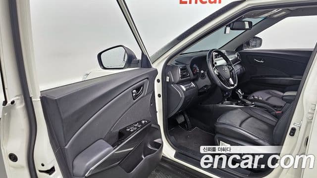 KG모빌리티(SsangYong) Berry New Tivoli V3, 2022 10