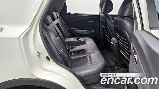 KG모빌리티(SsangYong) Berry New Tivoli V3, 2022 11