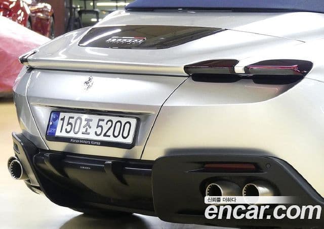 Ferrari 로마 3.9 Spyder, 2024 4